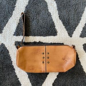 PATRICIA NASH | Handmade Leather Wristlet